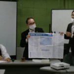 地域再生マップとまちづくりの要求について説明する森脇さん、上田さん、藤江事務局長